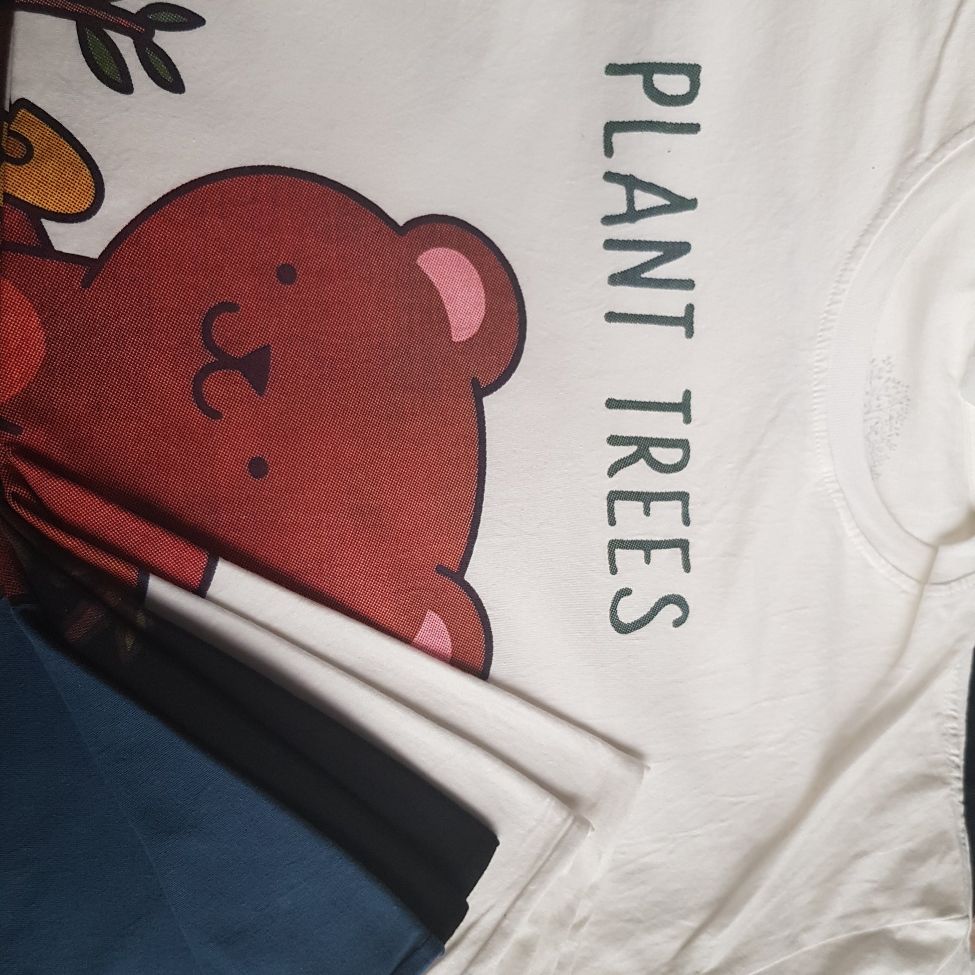 T-Shirt - Environmentally Conscious - Make Peace
