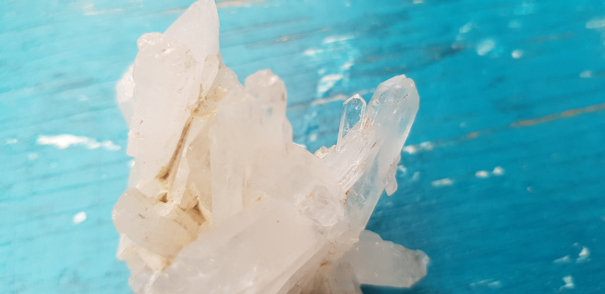 Faden Quartz Specimen - 6cm