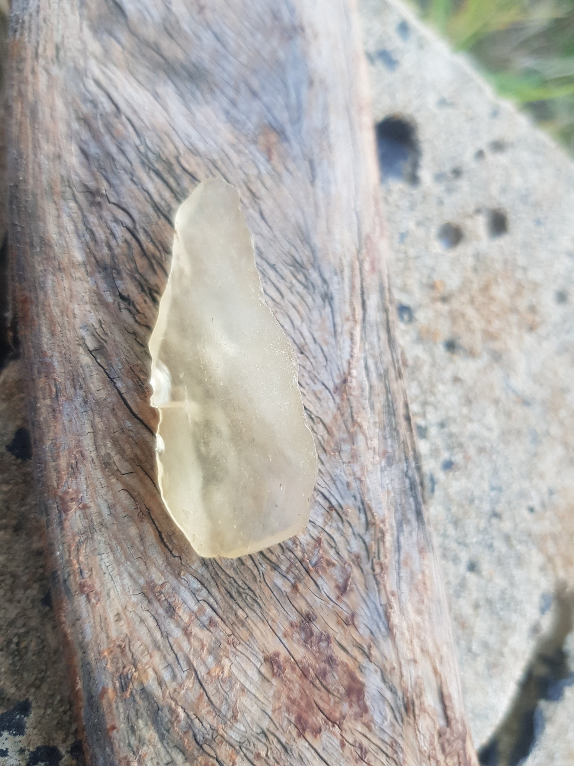 Libyan Desert Glass 3.3gr