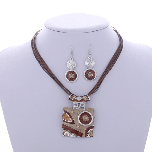 Fashion Leather & Enamel Gem Jewelry Set