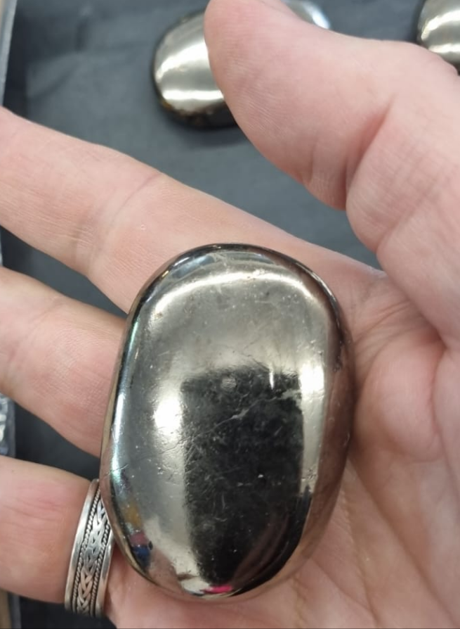 Black Tourmaline - Palmstone