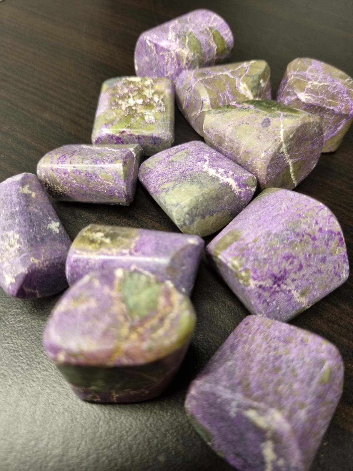 Stichtite Atlantisite  - Tumbled Stone