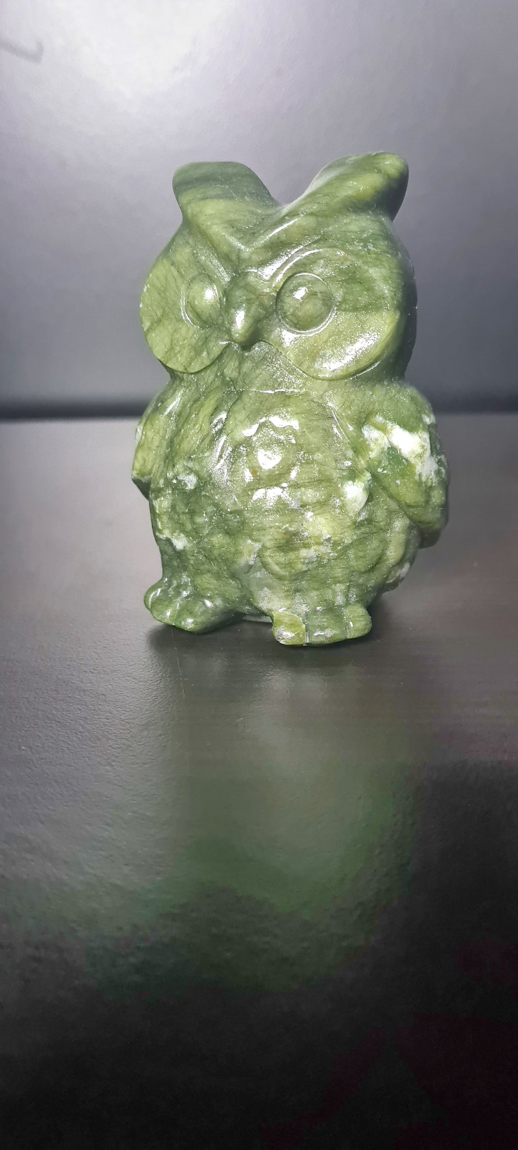 Carved Green Jade Owl Statue – Wisdom in Stone
