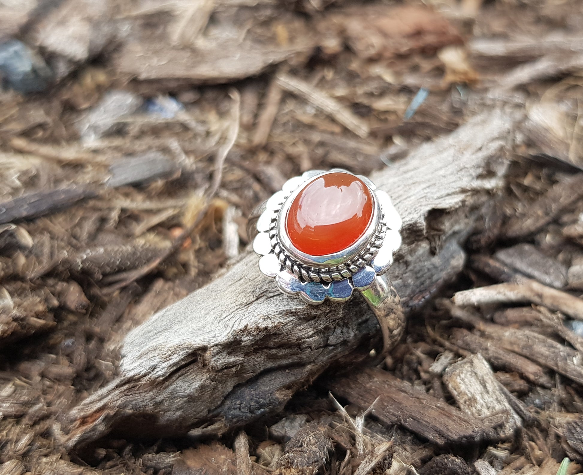 CARNELIAN - Sz 8.75 Ring 925