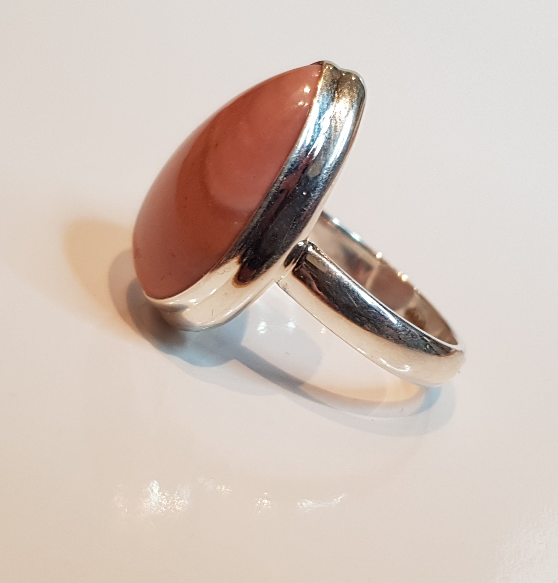 Thulite Ring - Sz 9